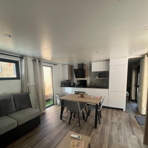 BUNGALOW 4 personnes - Premium 40m² - 2 chambres + Terrasse couverte + Clim réversible + TV