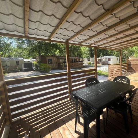 Stacaravan 4 personen - Premium 40m² - 2 kamers + Overdekt terras + Omkeerbare airconditioning + TV