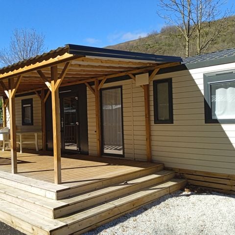 BUNGALOW 6 personnes - Confort 36m² - 3 chambres + Terrasse couverte + Clim réversible + TV
