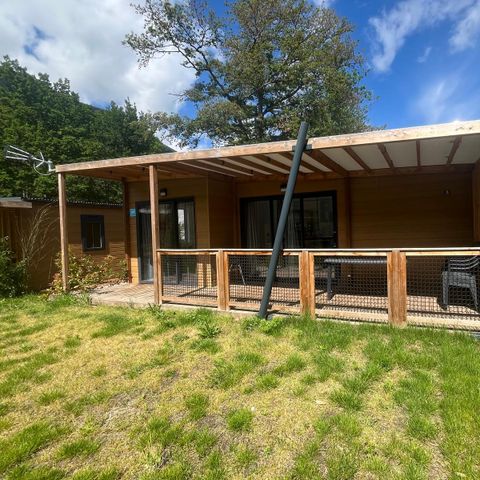 Chalet 6 Personen - Komfort 42m² - 3 Zimmer + Überdachte Terrasse + Reversible Klimaanlage + TV