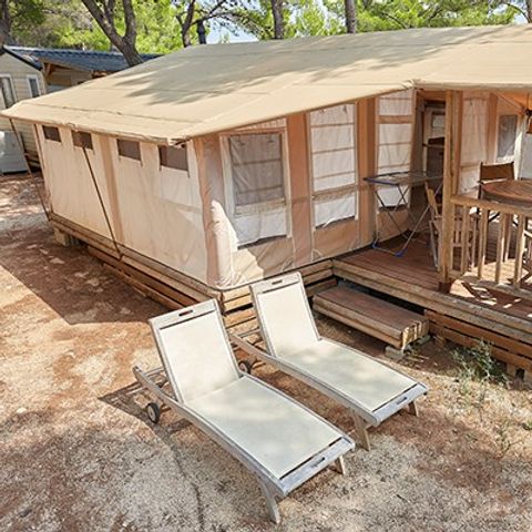 Tente en toile et en bois 5 personnes - Safari | 2 Ch. | 4/5 Pers. | 1 SDB | Clim.