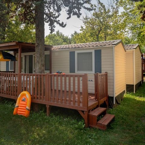 Stacaravan 6 personen - Mobile-home | Comfort | 3 Slaapkamers | 6 Pers. | Verhoogd terras | Airconditioning