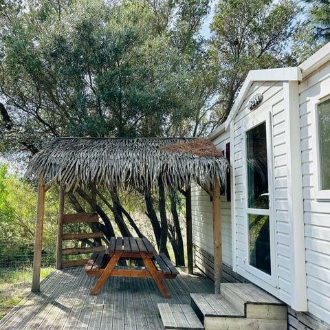 MOBILHOME 4 personnes - STANDARD Côté Jardin 4 pers.