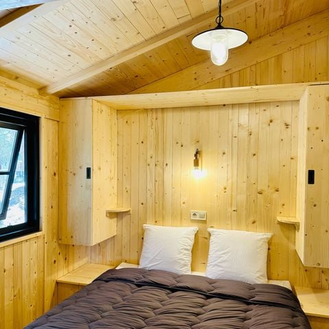 Hébergement 5 personnes - LODGE PILOTIS PRIVILEGE - Vue Réserve Africaine