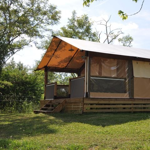 Tente en toile et en bois 4 personnes - VICTORIA'S LODGE sans sanitaires