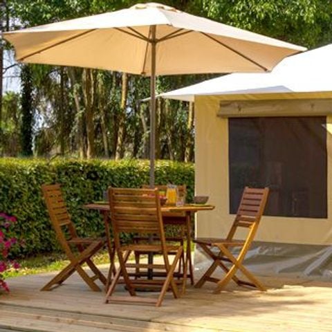 Bungalowtent 4 personen - Geen sanitaire voorzieningen bij aankomst zondag