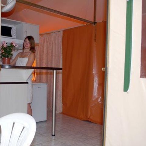 Bungalowtent 5 personen - Kiwi (zonder sanitair)