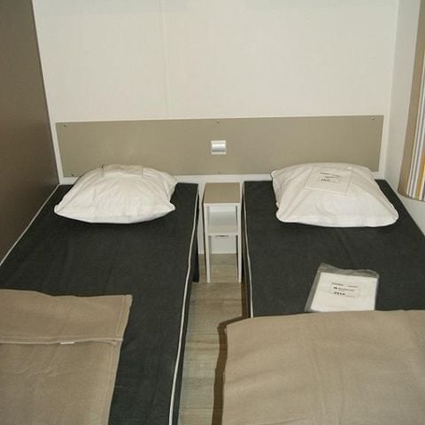 Mobile home 4 persons - Mobile-home Cipressino Confort 22m² - 2 bedrooms - semi-covered terrace - air-con