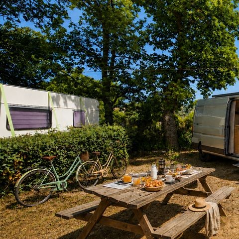 STAANPLAATS - Comfort bestelwagenpakket -