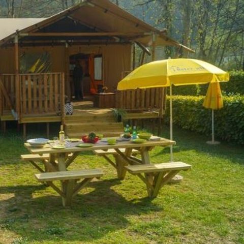 TIENDA DE LONA Y MADERA 8 personas - BRIVE
