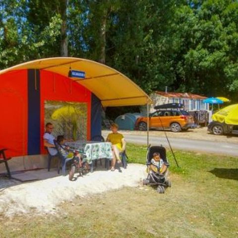 BUNGALOW IN TELA 6 persone - ROCAMADOUR senza servizi igienici