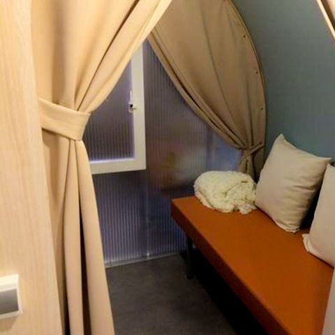 Canvas bungalow 4 persons - LE PETIT CHATEAU (without sanitary facilities)