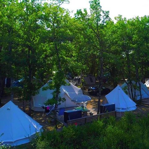 Tente 4 personnes - Glamping - 2 tentes sur emplacement - sans sanitaires