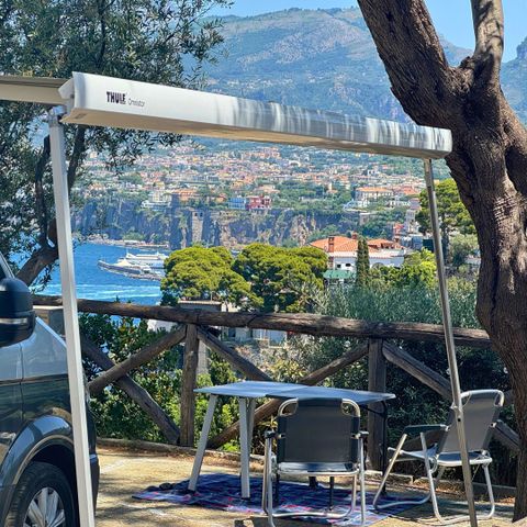 EMPLACEMENT - "TOP PLATZ" Vue Mer