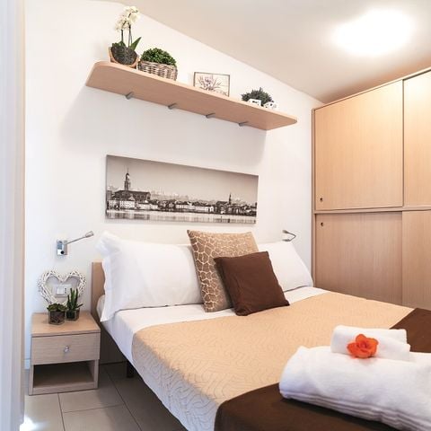 Mobile home 4 persons - 2 bedrooms / 1 bathroom - covered terrace