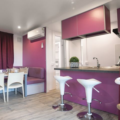 BUNGALOW 4 personnes - 3 chambres / 2 sdb - terrasse couverte