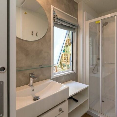 BUNGALOW 6 personnes - Mobil-home | Premium | 3 Ch. | 6 Pers. | Terrasse Lounge | Clim. | TV