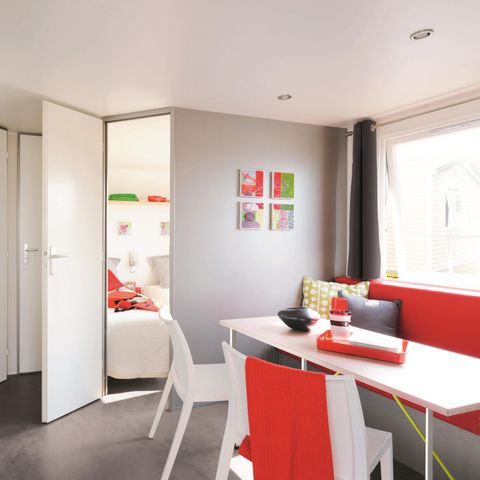 Mobile home 4 persons - Standard 27 m² 2 bedrooms including 7 m² semi-covered terrace + TV