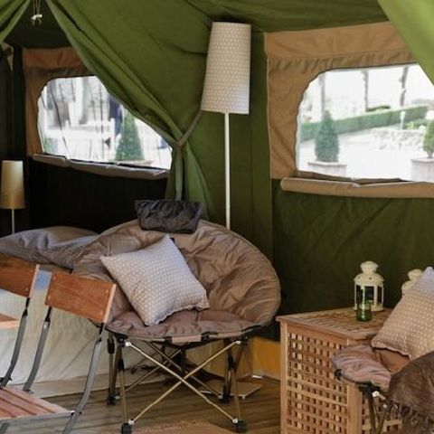 Glamping tent 5 persons - Freeflower Standard 37m² 2 bedrooms including covered terrace 13m² - without sanitary facilities