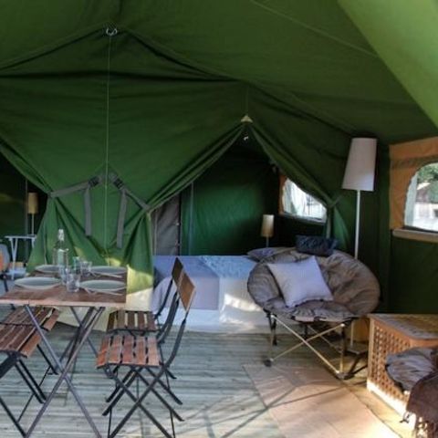 Glamping tent 5 persons - Freeflower Standard 37m² 2 bedrooms including covered terrace 13m² - without sanitary facilities