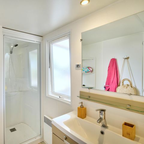 Mobile home 4 persons - Mobil-Home Bois Confort 30m² 2 bedrooms + semi-covered terrace + TV + CLIM 4 pers.