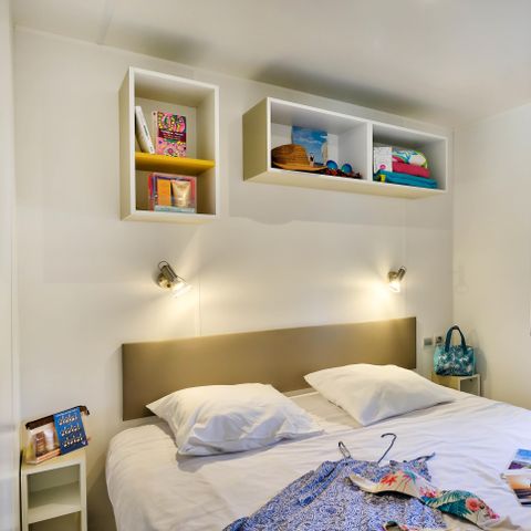 Stacaravan 4 personen - Stacaravan Bois Confort 30m² 2 kamers + halfoverdekt terras + TV + CLIM 4 pers.