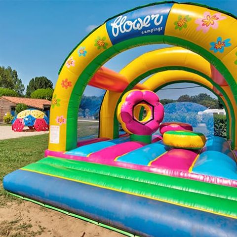 Flower Camping Les Ondines Flower Camping Les Ondines - Camping Lot - Image N°10