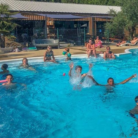  Camping des Pins  - Camping Gironde - Image N°4