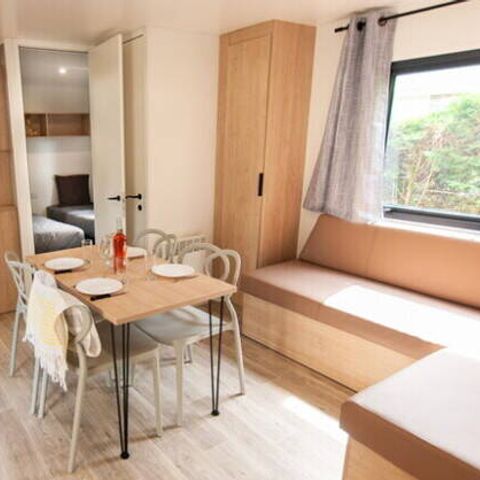 BUNGALOW 4 persone - Casa mobile | Comfort | 2 Camere da letto | 4 Persone | Terrazza rialzata