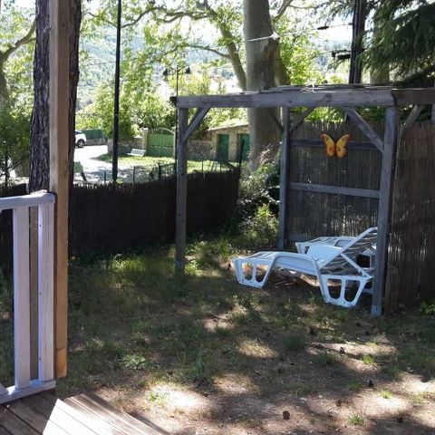 Mobile home 6 persons - 'Baby Special' package – serves 6 – 2 bedrooms – includes a cot, a pushchair and a high chair