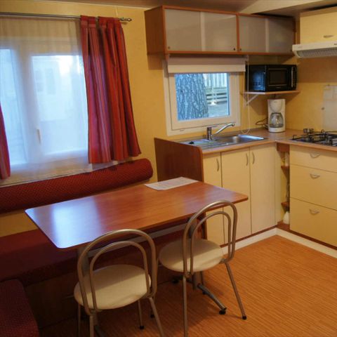 Mobile home 6 persons - Valeriane – sleeps 6 – 3 bedrooms – air conditioning