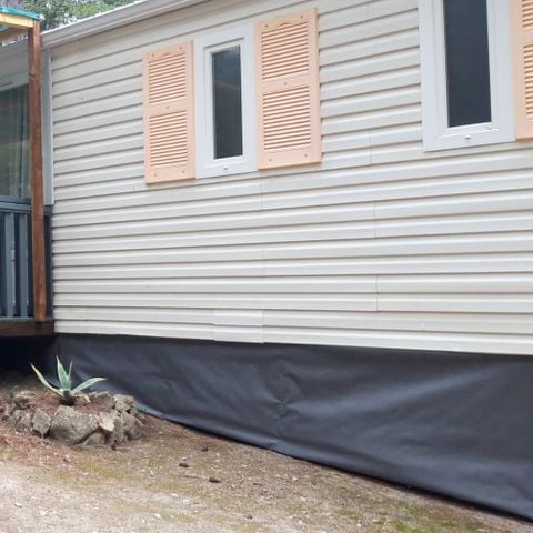 Mobile home 4 persons - GENTIANE - Sleeps 4 - 1 bedroom - (October to April: no hot tub)