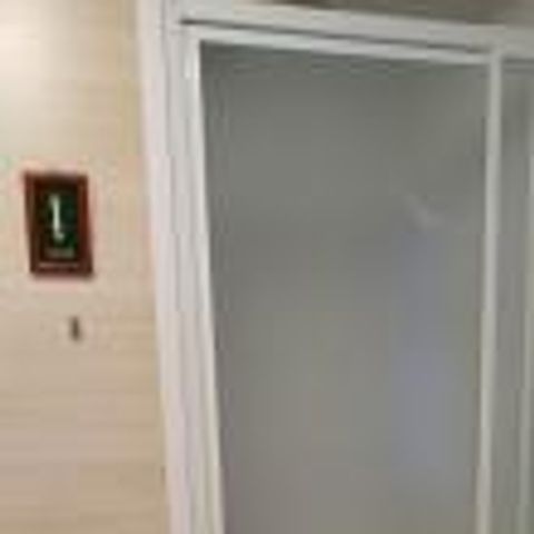 Mobile home 5 persons - IRIS mobile home – sleeps 5 (4 adults + 1 child under 9 years old, with a loft bed) – 2 bedrooms