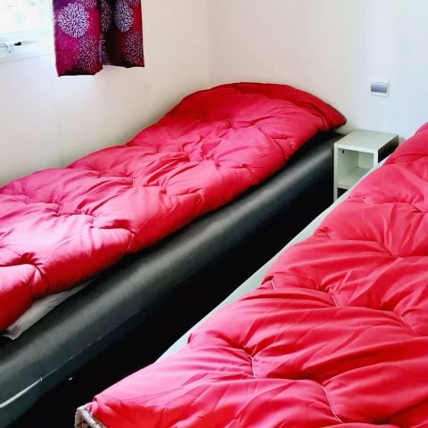 Stacaravan 6 personen - 3 Kamers 4/6 Personen