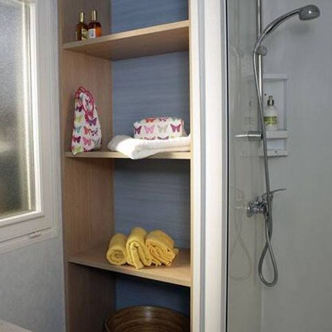 Stacaravan 6 personen - Klassiek | 2 Slaapkamers | 4/6 Pers. | Verhoogd terras