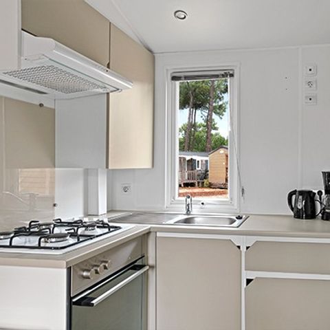 Stacaravan 4 personen - Mobile-home | Comfort XL | 2 slaapkamers | 4 pers. | Verhoogd terras | Airconditioning.