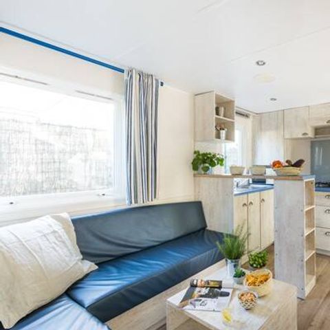 Stacaravan 6 personen - Klassiek | 3 Slaapkamers | 6 Pers. | Verhoogd terras