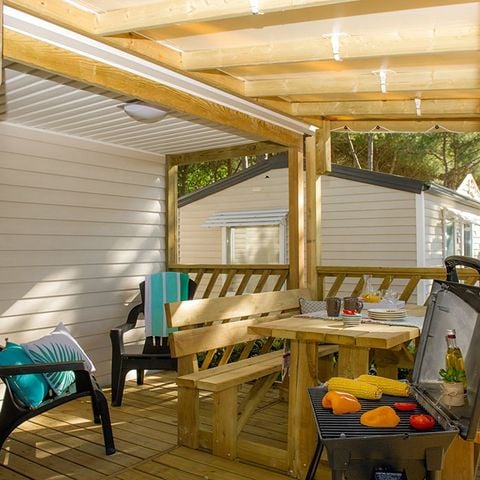 Stacaravan 4 personen - Comfort XL | 2 slaapkamers | 4 pers. | Verhoogd terras