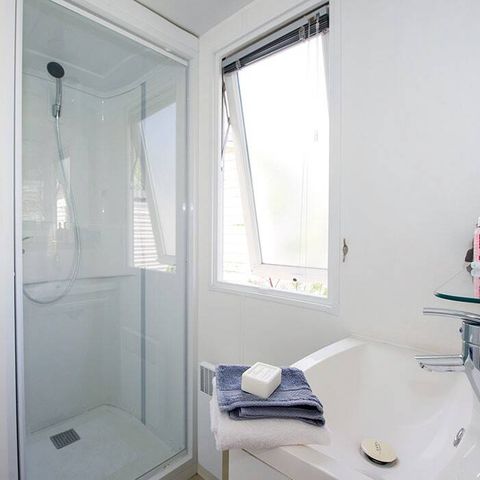 Mobilheim 4 Personen - Comfort | 2 Schlafz. | 4 Pers. | Erhöhte Terrasse