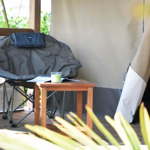 Canvas and wooden tent 5 persons - LODGE KENYA (WITHOUT SANITARY FACILITIES)