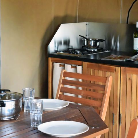 Canvas and wooden tent 5 persons - LODGE KENYA (WITHOUT SANITARY FACILITIES)