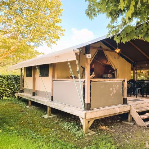 tent 5 personen - Lodge Kenya 34.50 m² - zonder sanitair 5 slaapplaatsen