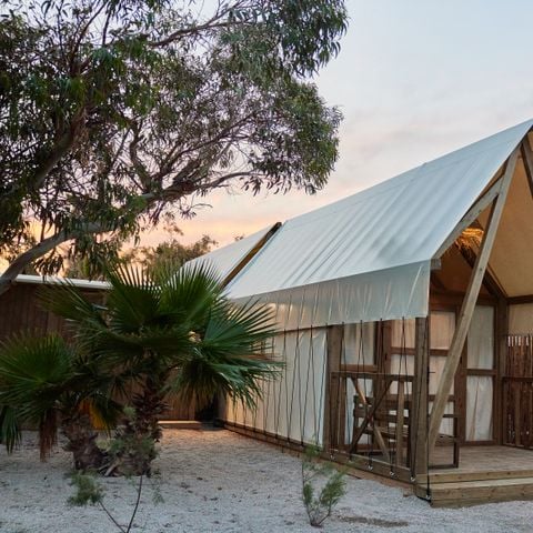 Tente en toile et en bois 2 personnes - Glamping Cabin-Tent Senyoret