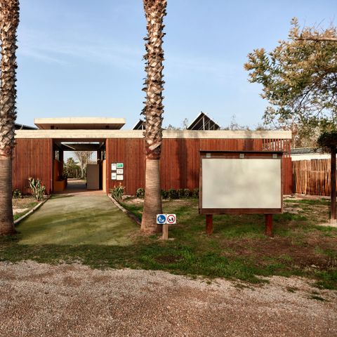 PLOT - Location Medium premium zone with electricity