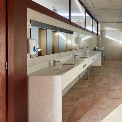 PARCELA - Ubicación Zona de prima media con electricidad