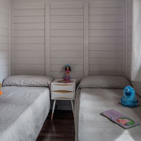 Bungalow 6 personas