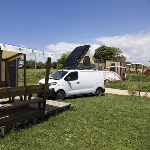 STAANPLAATS - PREMIUM 140 m² met privé sanitair - Aankomst zondag - 2/6 pers