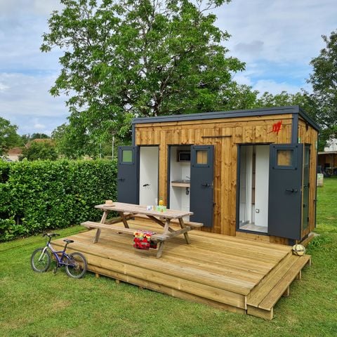 Pitch - PREMIUM 140 m² with private individual sanitary - Arrival Saturday 2/6 pers