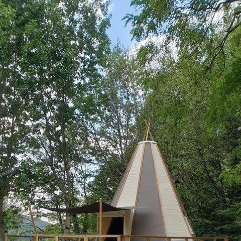 Insolite 5 personnes - TIPI HOME 3ch 5pers - sans sanitaire - 34m2