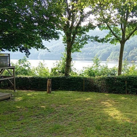 Pitch - COMFORT PACKAGE (1 tent, caravan or motor home / 1 car / 6A electricity)